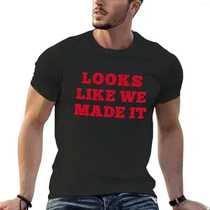 La polos maschile sembra che l'abbiamo fatta con magliette con magliette anime per uomini cotone