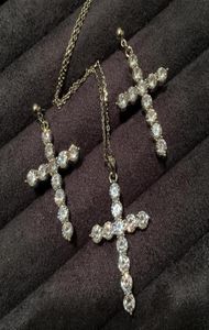 Klasyczna biżuteria modowa 925 Sterling srebrna pełna okrągła cut White Topaz CZ Diamond Lucky Cross Cross Naszyjnik 6869095