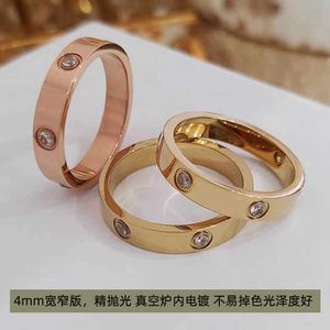 Unik betydelse design ring lyx och utsökt ring samma diamantkaraktär par ring elegant stil rött guld med vagn originalringar