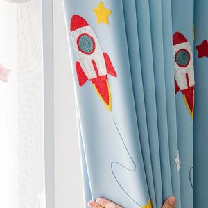 Tecknad raketutrymme tryckt gardin för barn barn pojke blackout plantskola blå yttre rymd franska fönster persienner zh416c 240426