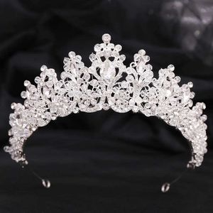 Tiaras fatte a mano Luxury Bridal Crystal Beads Crown for Women Girls Wedding Party Elegant Queen Hair Accessori