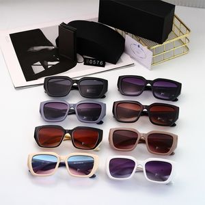 Designer Sonnenbrille modische und trendige Sonnenbrille Frauen und Männer Sonnenbrille UV400 Schutzlinsen Box Sonnenbrille Top -Qualität polarisiertes Licht