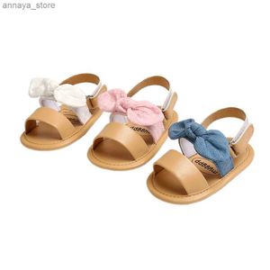 Сандалии летняя новорожденная девочка летние повседневные милые ботинки с луком против Slip Spelt Sandalsl240429