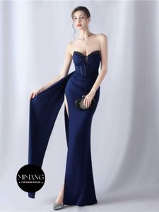 Evening dress high-end banquet high-end texture company annual meeting host socialite banquet party strapless dress