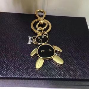 Luxurys Schlüsselkette Designer Schlüsselbein Briefe Bären Schlüsselbund Frauen Schnallen Schmuckschüsse Keyring -Taschen Anhänger Ehepaar Charm Car Key gute Geschenk Hochqualität