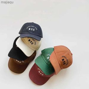 Caps Hats Childrens and Boys Summer Personalized Simple Letter Embroidered Baseball Hat Baby Girl Fahsion Full Game Cotton Sun Protective Foot HatL240429