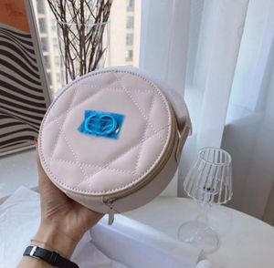 Novo bolsa de bolo redonda portátil e feminino de moda viajam para casa artefatos essenciais