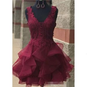 Tiered Mini Bury Homecoming Lace Short Dresses Applique V Neck Organza Tail Party Dress Custom Made Formal Ocn Wear