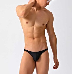 Sexiga smala sidor Mens Swim Briefs Bikinis Svartvita män Badkläder Låg midja Simstropar för man Swimsuit Small Size Men0395338883
