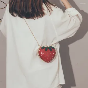 Shoulder Bags Mini Strawberry Heart Bag 2024 Summer Quality PU Leather Women's Designer Handbag Cute Girl Chain MMessenger