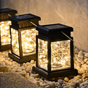 Dekorationer Solar Lantern Light LED Vattentät bärbar trädgårdsdekor som hänger Lätt utomhus Yard Festival Decor Atmosphere Lamp Power Solar