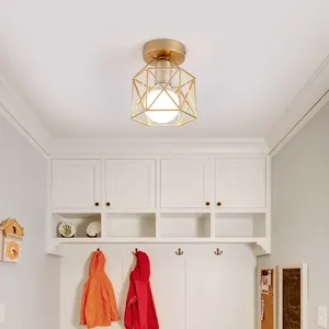 天井照明ノルディックミニマリズムゴールドシェードホームデコレーションメタル家庭用アクセサリーlmapランプ