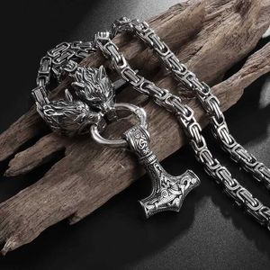 Collane a sospensione collana alla testa del lupo vintage per uomo pesante catena bizantina collana di alta qualità gioielli amuleto y240420