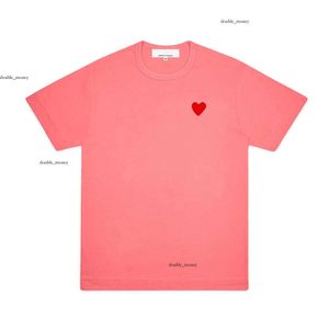 Gömlekler Moda Erkek Tişörtler Tasarımcı Kırmızı Kalp Gömlek Günlük Tshirt Commes Oyun T Shirt Polo Sleeve Yaz T-Shirt Asya Boyutu S-3XL 593 789