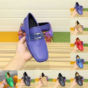 luxuriöse brandneue Farben Kuh geteilte Ledermänner Flat Schuhe Marke Moccasins Männer Designer -Ladung Fahren Fashion Casual Schuhe heiß verkaufen 2024