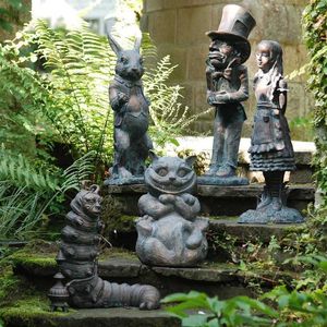 Pflanzer Pots Harz Alices Abenteuer im Wunderland Dekorative Garten Statue 22-25 cm Level Figur Skulptur Kaninchen Home Room Dekoration Q240429