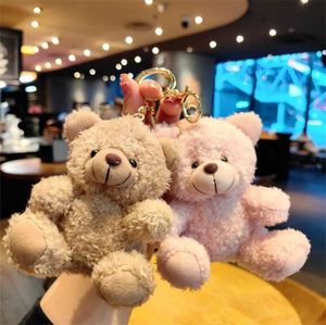 Keychains Lanyards Söt Bear Cartoon KeyChain Insertion Dock Car Keychain Girl Bag Pendant Claw Machine Q240429