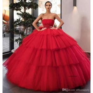 Vestido de baile vermelho Quinceanera Triered Tulle Strapless Badyd Apliques Apliques Girl Girl Pageant Dresses Sweet 16 Prom Party Dales 0430