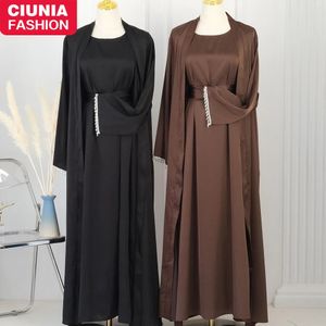 Nida Ramadan Abaya Dubai Islam Turkey Muslim Sets Hijab Modest Dress Kaftans for Women Robe FemmeアンサンズMusulmans Imono 240423