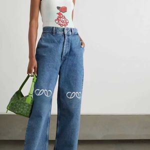 Designerinnen Frauen Mode Luxus loewewe Jeans Damen Jeans Faden ausgehöhlten Buchstaben Grafik Denim Hosen lässig Lange geradlinige Denim Mode Embrand.