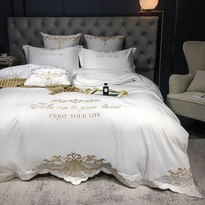 Luxusweiß 600TC Egyptian Cotton Royal Stickerei Bettwäsche Set Duvet Cover Bettblatt Leinen Kissenbezüge 4pcs L 240425