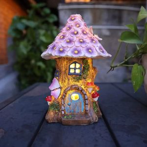 Fairy Garden House Solar Outdoor Statue Leuchten Pilzfiguren Rasendekorationen für Garten Feen für Miniaturhaus 240429
