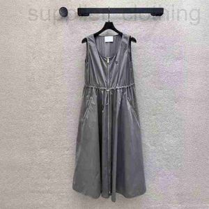 Urban Sexy Dresses Designer 24 Spring/Summer French Style Elegance Letter Brodered Zipper U Neck Drawstring Elastic Midje A-Line Dress for Women Ypxt