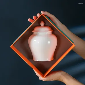 Storage Bottles Sealed Ceramic Container Decor Lid Porcelain Tea With Ornament European Home Moisture-proof Coffee Jar