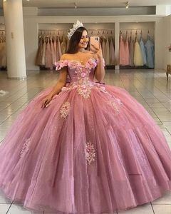 Quinceanera Dresses Princess Sweetheart Appliques Flowers Ball Gown With Lace-Up Plus Size Sweet 16 Debutante Party Birthday Vestidos De 15 Anos 0431