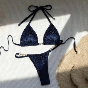 Kvinnors badkläder rem bikini set leopard tryck halter bh faux pärlor för kvinnor sexiga strandkläder baddräkt med snabbt torkande tyg 2