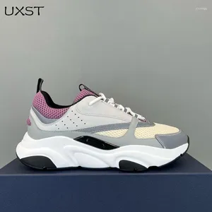 Scarpe casual 2024 Summer maschile e trasparente e trasparente sport sport multi-colore con papà Aumenta la moda molto dinamica