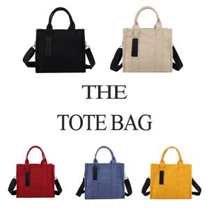 Designer Bag Tote Bag Women Designer Canvas Bag 27cm Outdoor Beach Bag Wallet Shoulder Crossbody Bag Fashion Högkvalitativ handväska axelväska 113