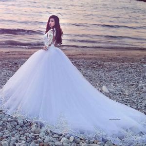 Dubai Arabic Plus Size Ball Gown Dresses Lace Applique Long Illusion Sleeves Pleated Wedding Dress Bridal Gowns Vestidos De Noiva 0430