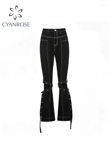 Женские джинсы 2024 Женщины Y2K Black Punk Flare Harajuku Gothic Bangage мешковатая уличная одежда Pocket Goth High талия брюк