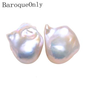 Barokowa naturalna nieregularność słodkowodności biała barokowa perłowe nagie koraliki w połączeniu z dużymi perłowymi kolczykami i biżuterią BZZF 240417