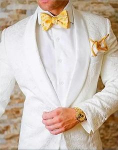Klassisk design White Paisley Groom Tuxedos Groomsmen One Button Shawl Lapel Man Suit Wedding Men039S Blazer Suits Jacket4573541