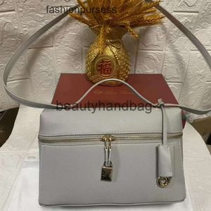 Loro piyano lp lorospianasl lp19 crossbody çanta çanta çanta tasarımcısı lüks yeni öğle yemeği kutusu çanta ekstra çanta deri bento çanta kadın taşıyan bir omuz crossbody t j0w9