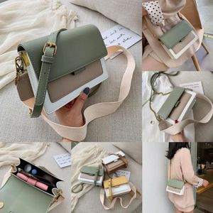 Bolsas de ombro mini crossbody de couro para mulheres 2024 Cadeia verde Bolsa simples Bolsa de viagem Lady Viagem e bolsas Cross Body