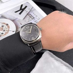 Luxury Mechanical Watch Gorgeous Vintage Leather Strap Wristwatch Penerei Watch Mens Watch Radiomir Series 45mm Diameter Manual Mechanical Leisure Business Luxu