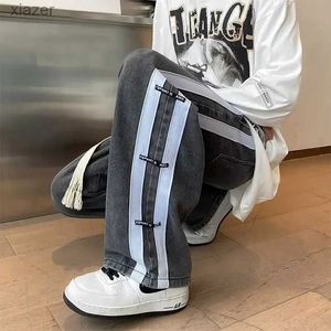 Men's Jeans Mens skeleton shoulder bag tight jeans 2024 Japanese street clothing wide legs mens blue retro denim shorts WX