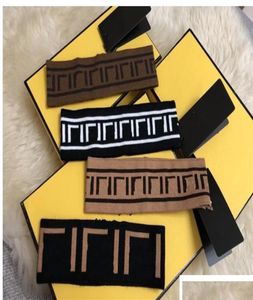 Bandanas Designer Wool Heads Fashion Women Mens Wark Brown Letter Banda di capelli Elastic Bande per capelli elastico Accesso 4924546