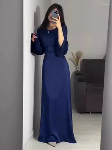 Etniska kläder våren eid muslimsk klänning kvinnor abaya smal fit bandage satin solid marocko party klänningar ramadan islam dubai arab långa mantel