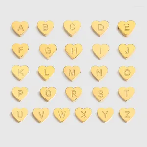 Charms 26 Letter Heart Alphabet Inledande namn för Pendant Gold Plated Handmade DIY Halsbandsmycken som gör grossist