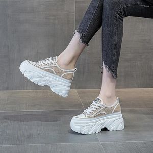 Lässige Schuhe Krasovki 9cm Luft Mesh hohl echte Leder klobige Turnschuhe atmungsaktive Sommer versteckte Heels Plattform Frauen Mode