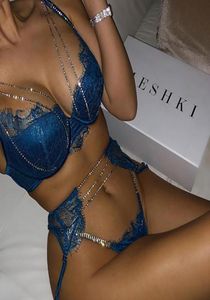 Kvinnor Blue Bra glänsande strass strumpeband set Sexig ren thong underkläder set europeisk och amerikansk mode spetsborrning trepi5371704