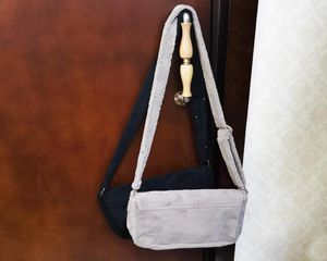 Moda C Flanela acolchoada Bolsa de ombro de cor opção de corpo macio de maquiagem de pêlo de pêlo Sacos de armazenamento clássicos VIP6169789