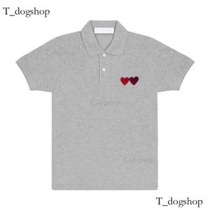 Gioca a maglietta designer maschile magliette da polo maglietta femminile cdg cdg a maniche corte badge top abiti piccoli cuore rosso chuan kubao ling polo shirt 456