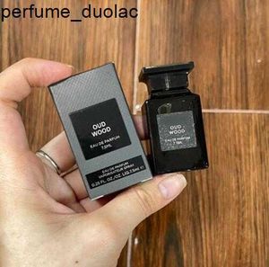 kvalitet parfymtestare långvarig träblommig frukt naturlig smak kvinnlig parfum för män dofter antispiranter ryss