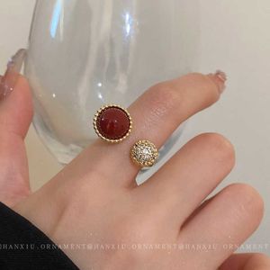 Prezzo a buon mercato e anello di gioielli di alta qualità adatto a un vero anello rotondo in oro con Cleefly comune