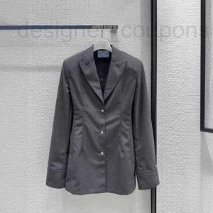 Damskie garnitury Blazers Designer elegancja minimalistyczna modna profesjonalna pasa szczupła rycerz w stylu Flip Three Button Grey Shirt Ruit Płaszcz Kobieta K25R